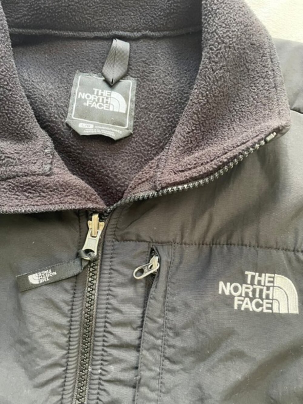 The North Face Women's Zipper Denali Fleece Jacket, Black, Size L - Picture 4 of 10